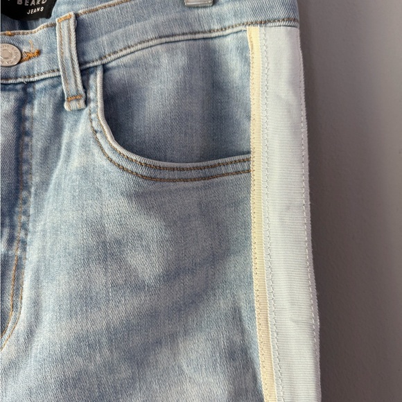 Veronica Beard Tuxedo Stripe 11" Carly Kick Flare Jeans (size 28) - Picture 6 of 8